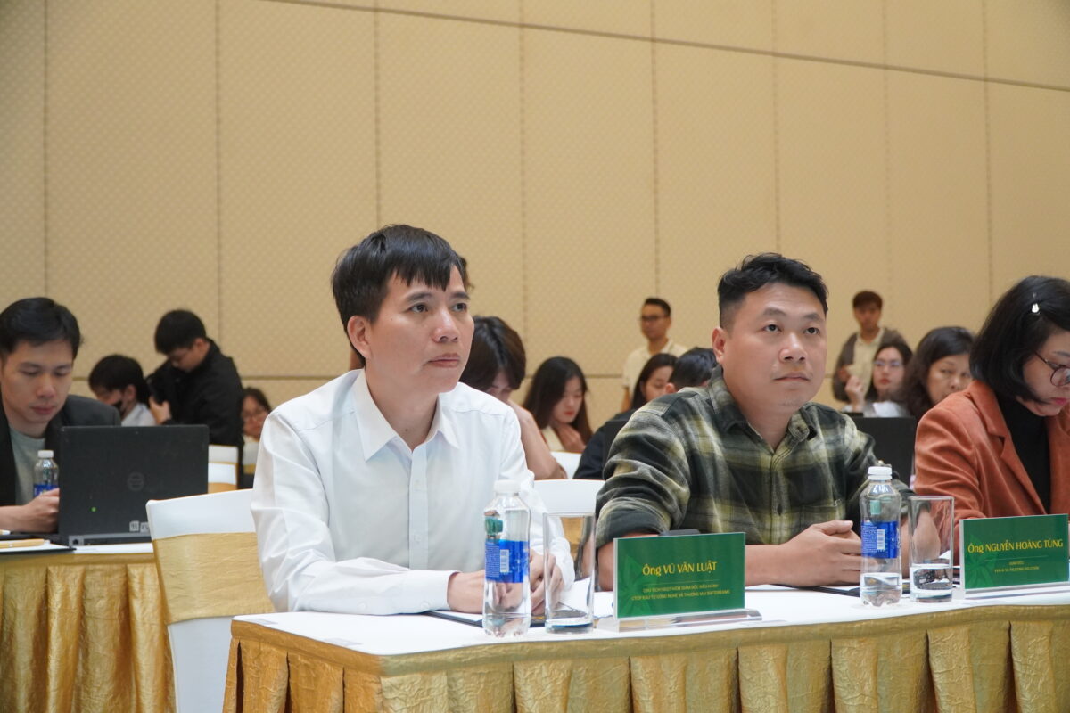 softdreams-tham-gia-hoi-nghi-ung-dung-dinh-danh-va-xac-thuc-de-nang-cao-an-toan-trong-hoat-dong-thuong-mai-dien-tu 